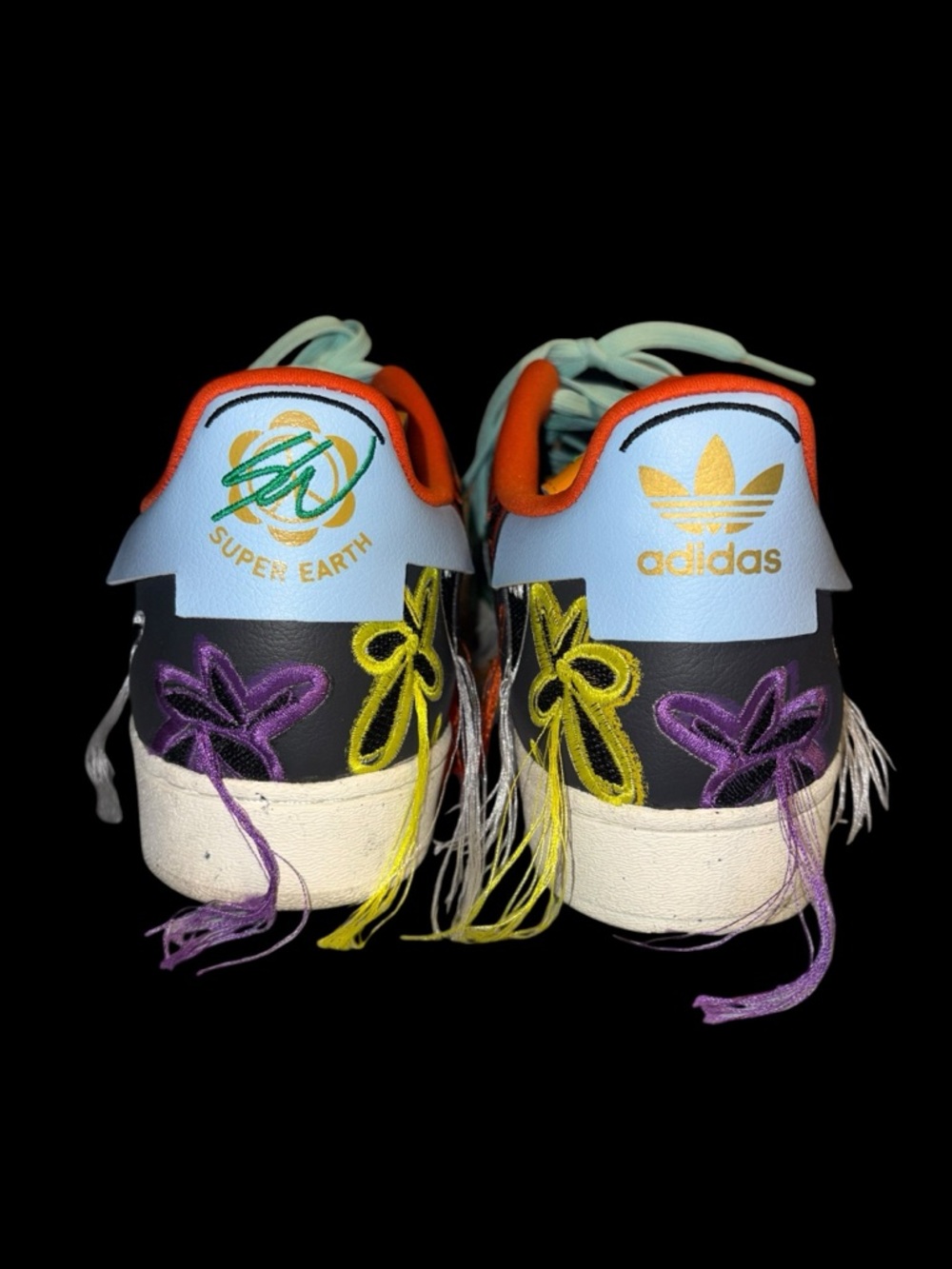 Mens Super Earth Adidas sneakers - Picture 5 of 11